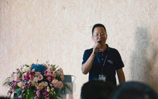 霸气客户现场付定金签约购机-第二届中国手机生产自动化展火热进行中